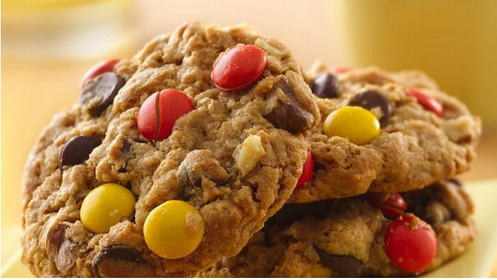 A Wonderful Jumbo Chocolate Peanut Butter Oat Cookies