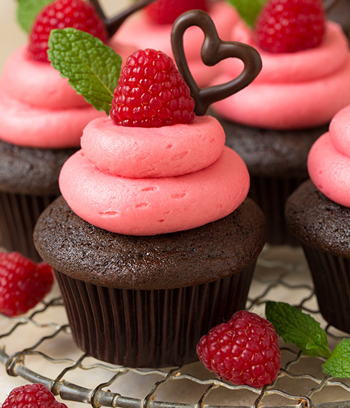 Dark Chocolate Cupcakes With Raspberry Buttercream Frosting.. How Delicious