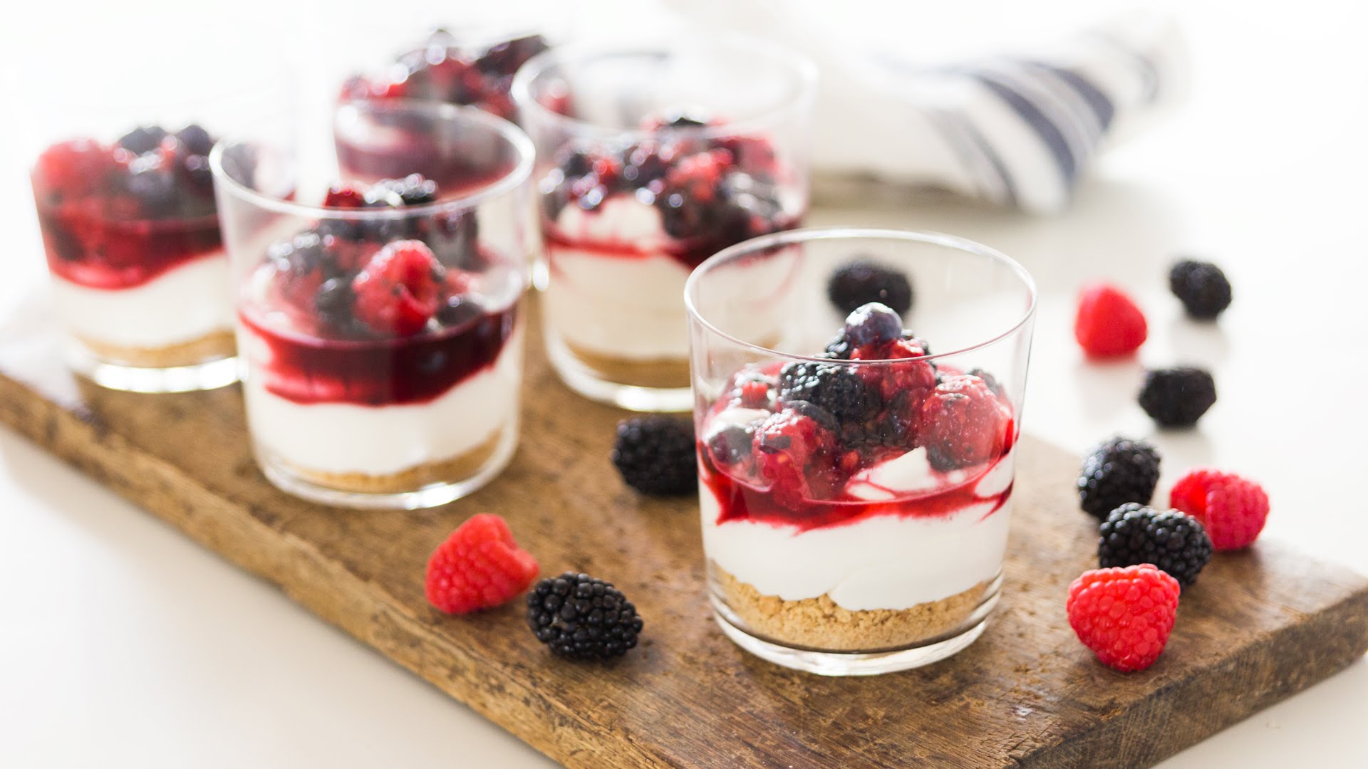 A Truly Wonderful No Bake Triple Berry Cheesecake - Afternoon Baking With G...