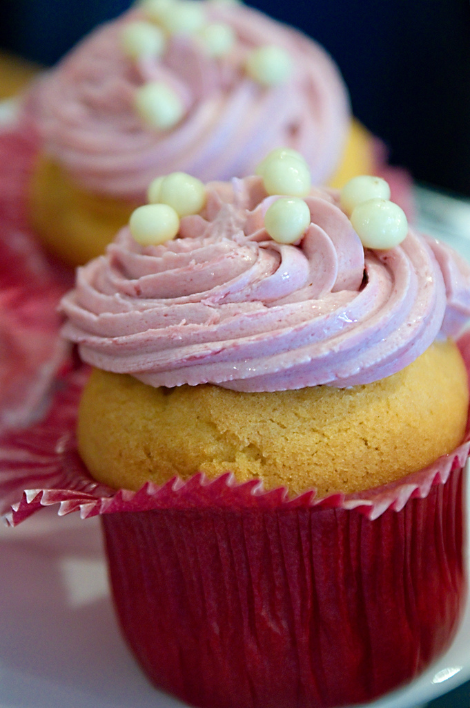 Strawberry Sweetie Cupcakes - Afternoon Baking With Grandma