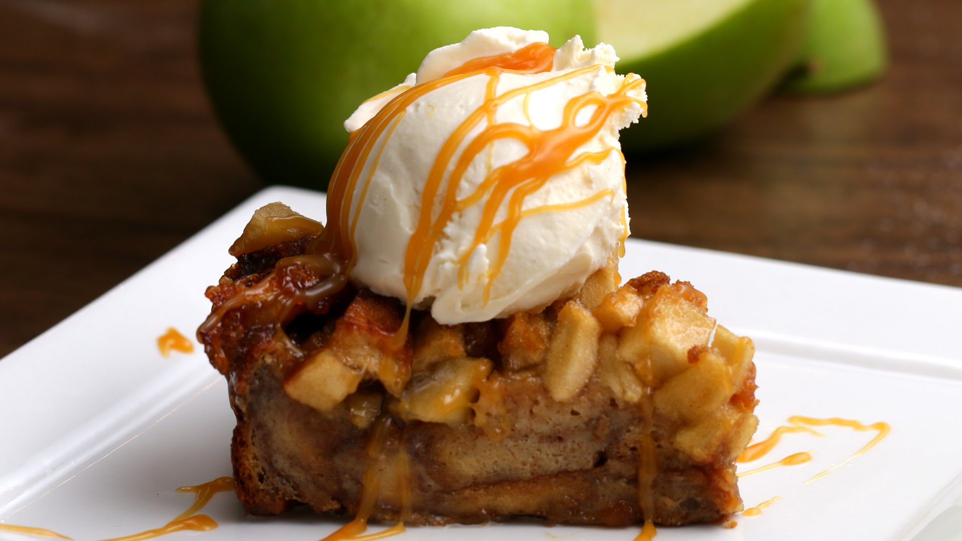 Love This Apple Pie Bread Pudding