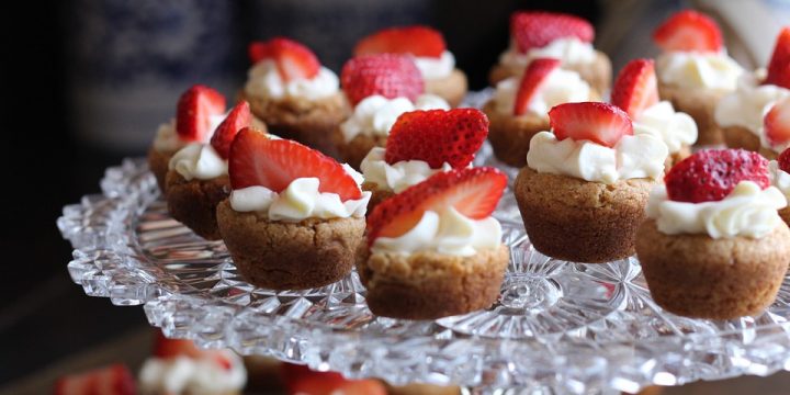 Mini Strawberry Pies Recipe